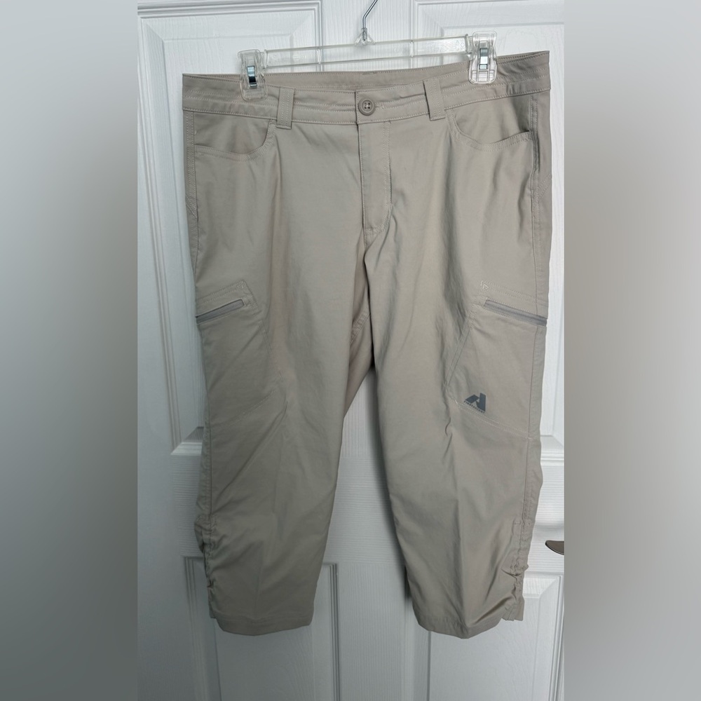 Eddie Bauer Women's Rainier Capris